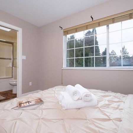 Spacious 4Br W Ensuites Mins To Downtown Yvr Ubc 밴쿠버 외부 사진