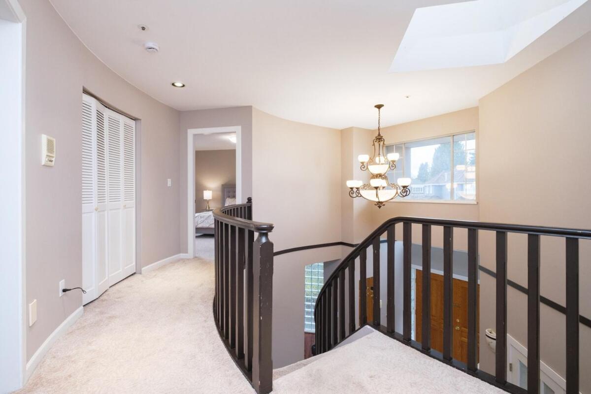 Spacious 4Br W Ensuites Mins To Downtown Yvr Ubc 밴쿠버 외부 사진