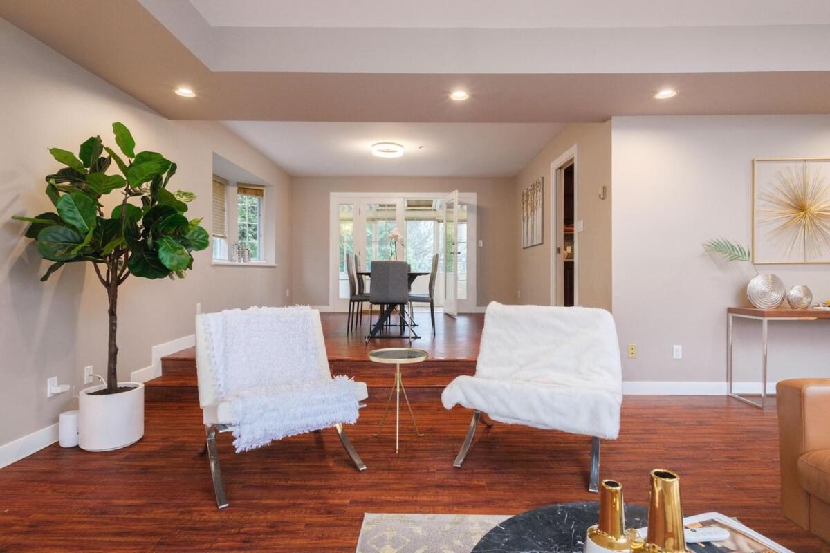Spacious 4Br W Ensuites Mins To Downtown Yvr Ubc 밴쿠버 외부 사진