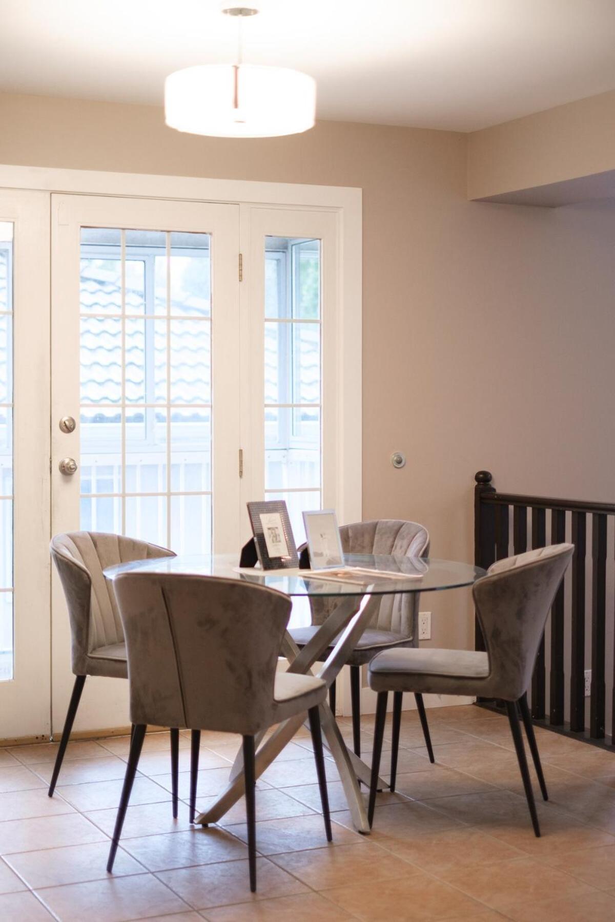 Spacious 4Br W Ensuites Mins To Downtown Yvr Ubc 밴쿠버 외부 사진